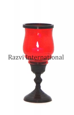 SMALL CANDLE HOLDER-4
Item Code: A 631-4
Finish: Bronze Powder Coating & Red Glass
Material: Aluminium & Glass
Keywords: Kandelaber a Käerzestänn