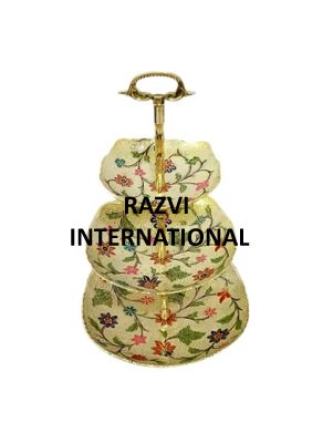 CAKE STAND
Item Code: SR 2973
Finish: Polished & Colour 
Material: Brass
Keywords: CAKE STAND